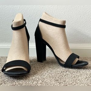 Charlotte Russe. Black velvet material. Size 9